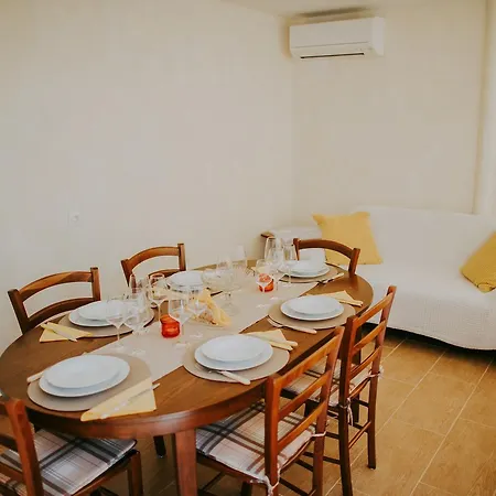 Danex Letizia Villa *